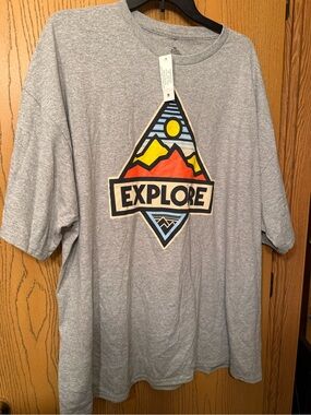 NWT size 3XL (54-56) explore diamond gray t-shirt